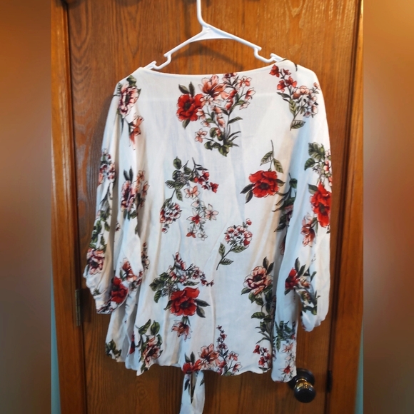 M. Fasis 3/4 sleeve size 2X tie front floral boho style top shirt blouse - Picture 9 of 9